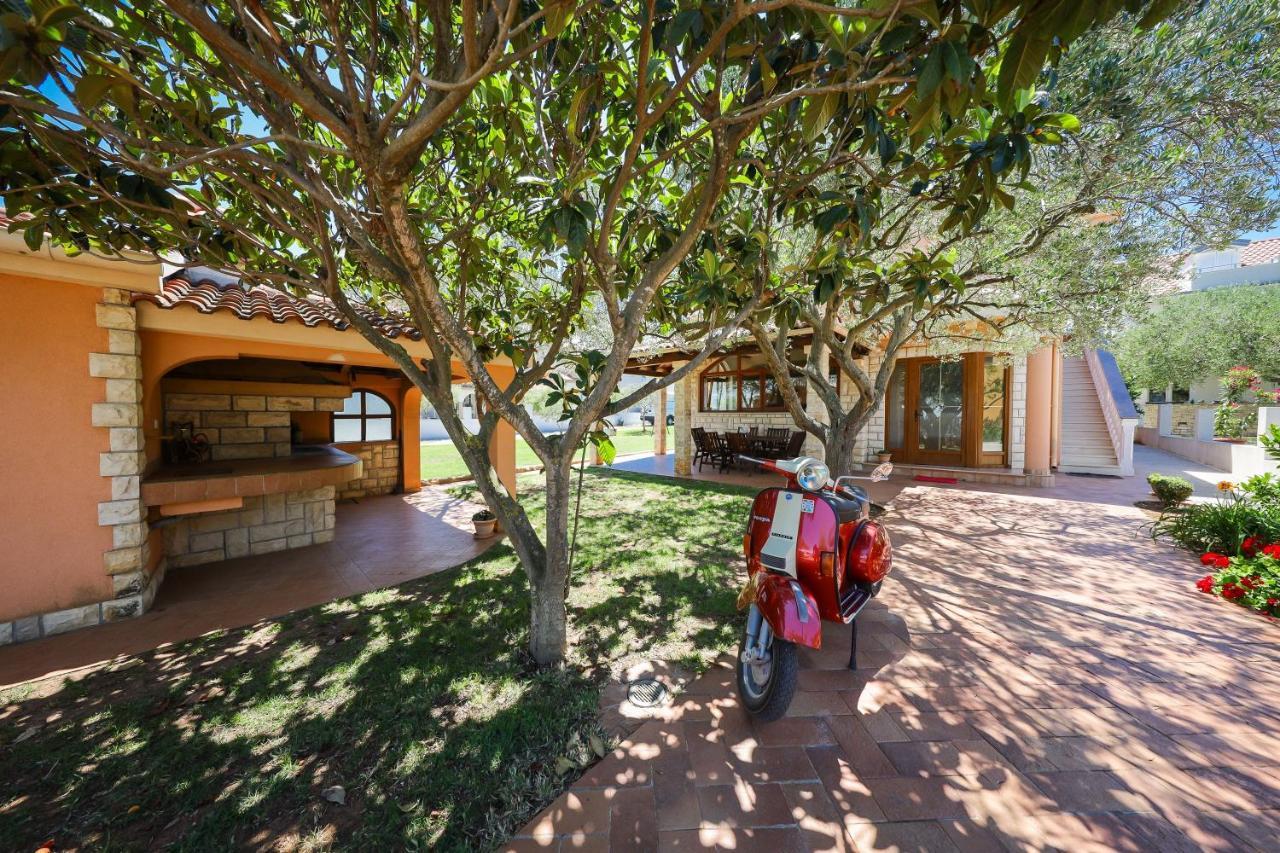 Apartmani Vesna Bibinje Luaran gambar