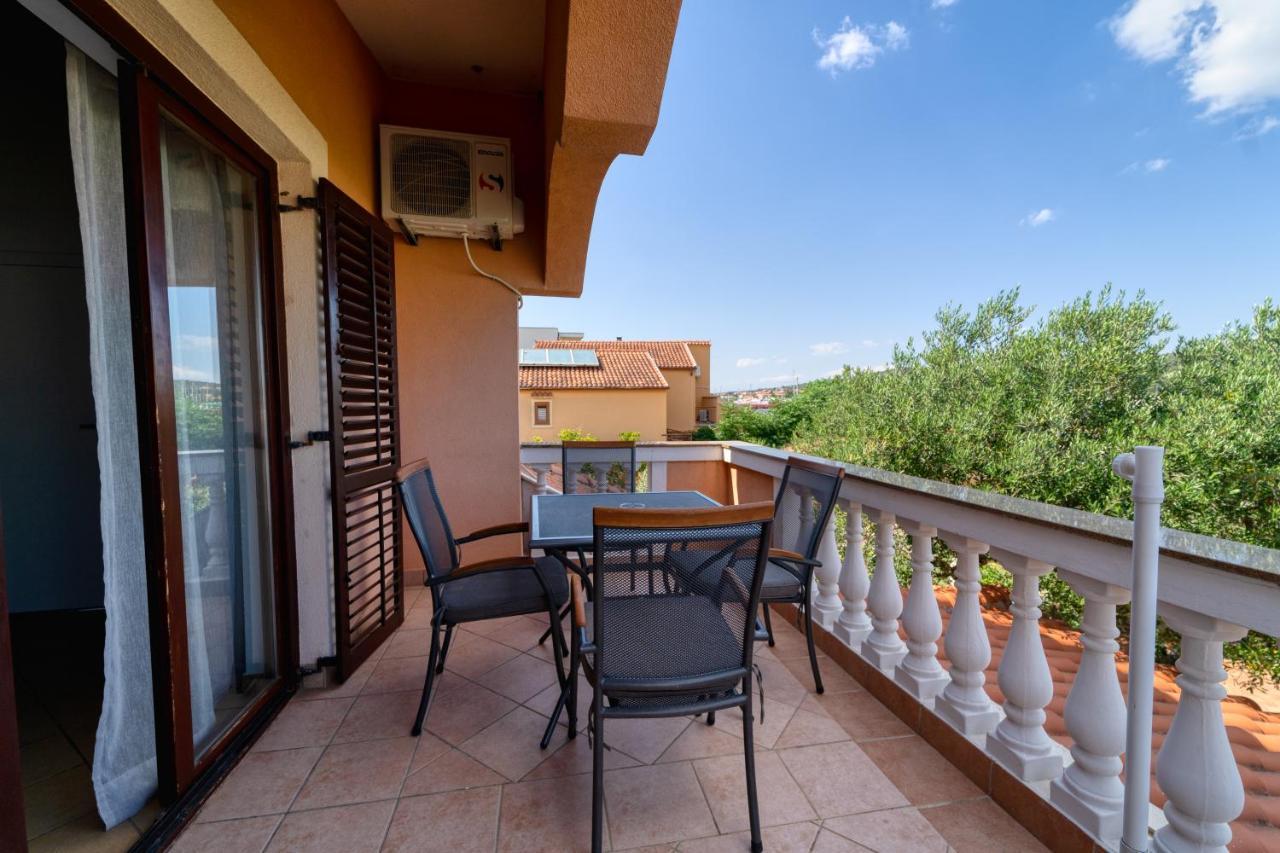 Apartmani Vesna Bibinje Luaran gambar